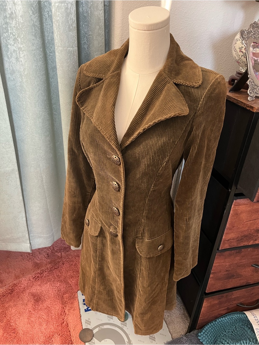 90s vintage Betsy Johnson corduroy coat